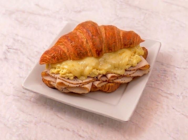 TURKEY, EGG, & CHEESE